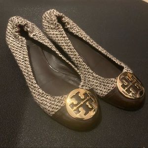 Tory Burch BALLET Ballerina FLATS Gold Logo TWEED Brown Leather Cap Toe Womens 8
